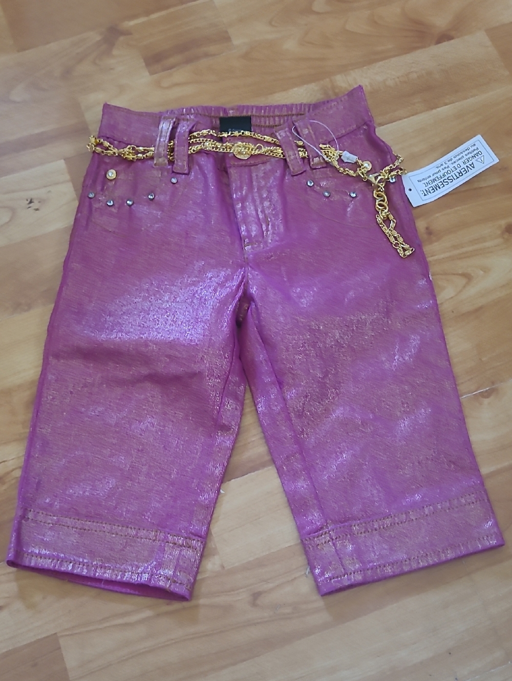 Girls' Metallic Pink Shorts with Decorative Gold Chain